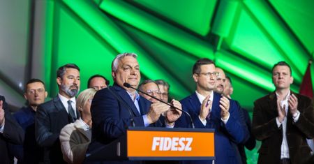 Orban mierzy się z porażką. Tak potraktował dziennikarzy