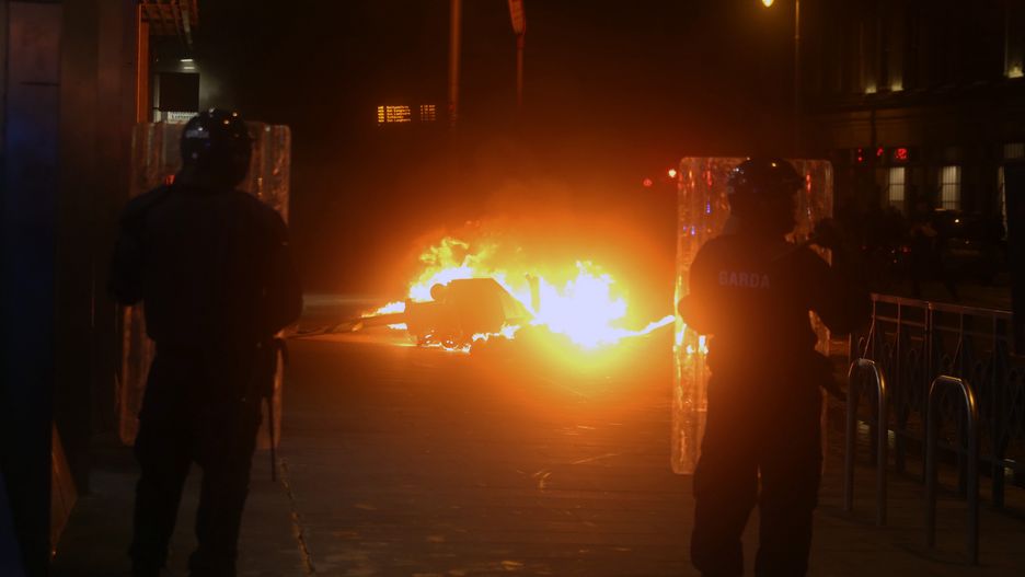 Protesty w Dublinie po ataku nożownika
