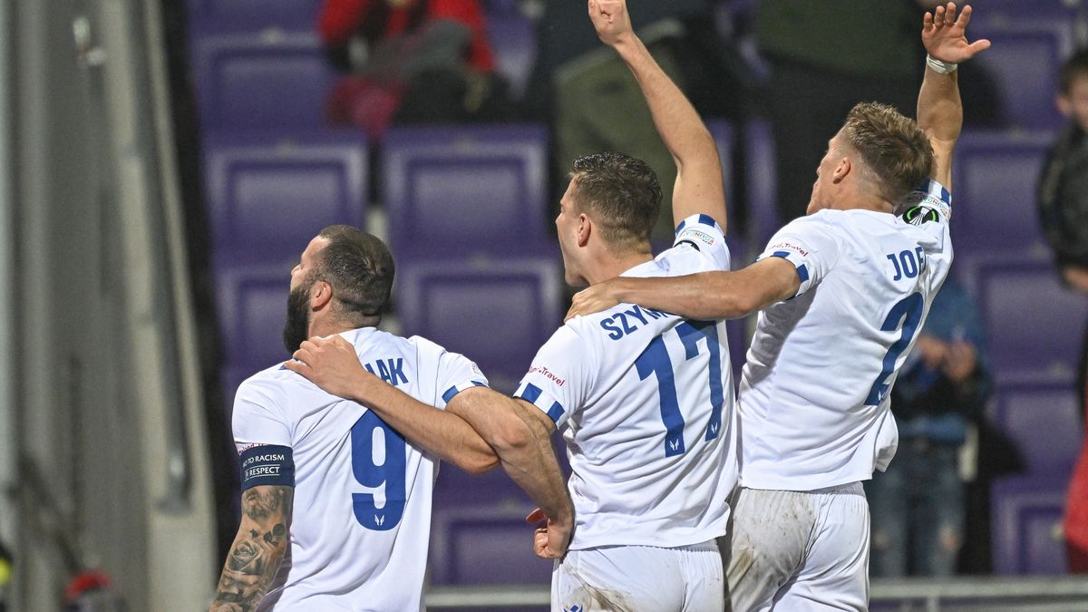 PAP/EPA / CHRISTIAN BRUNA / Na zdjęciu: piłkarze Lecha Poznań