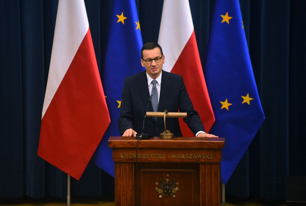 Weto budżetu UE. "Wizerunek Polski w UE wpłynie na naszą kieszeń"