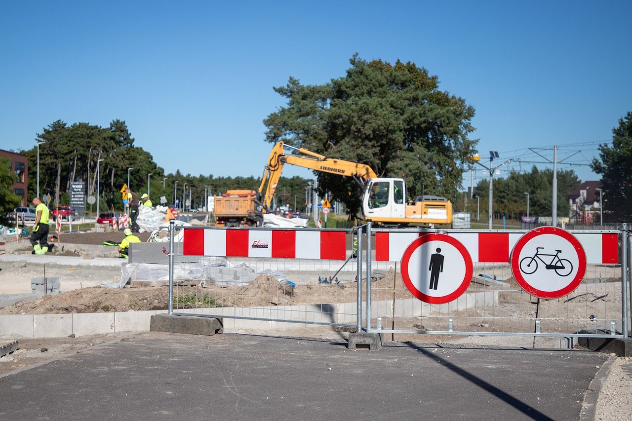 Toruń: Polna cała w rondach. Dwa są, kolejne w budowie, następne w planach