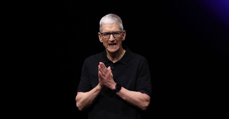 15 lat Tima Cooka. To on wyprowadził Apple na szczyt bogactwa