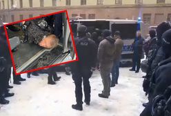 Ranni policjanci w aucie na środku drogi. Kulisy obławy we Wrocławiu