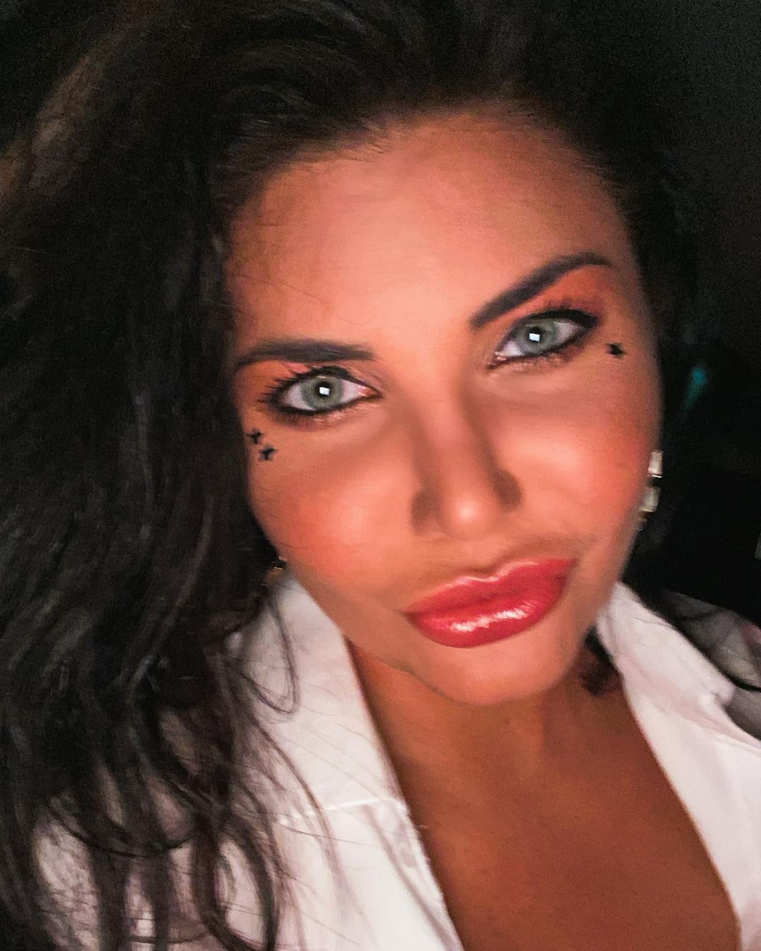 Dominika Zasiewska udostępniła screeny wiadomości wysłanych do Koterskiego. W przeszłości bardzo mu pomogła, teraz oczekuje zapłaty