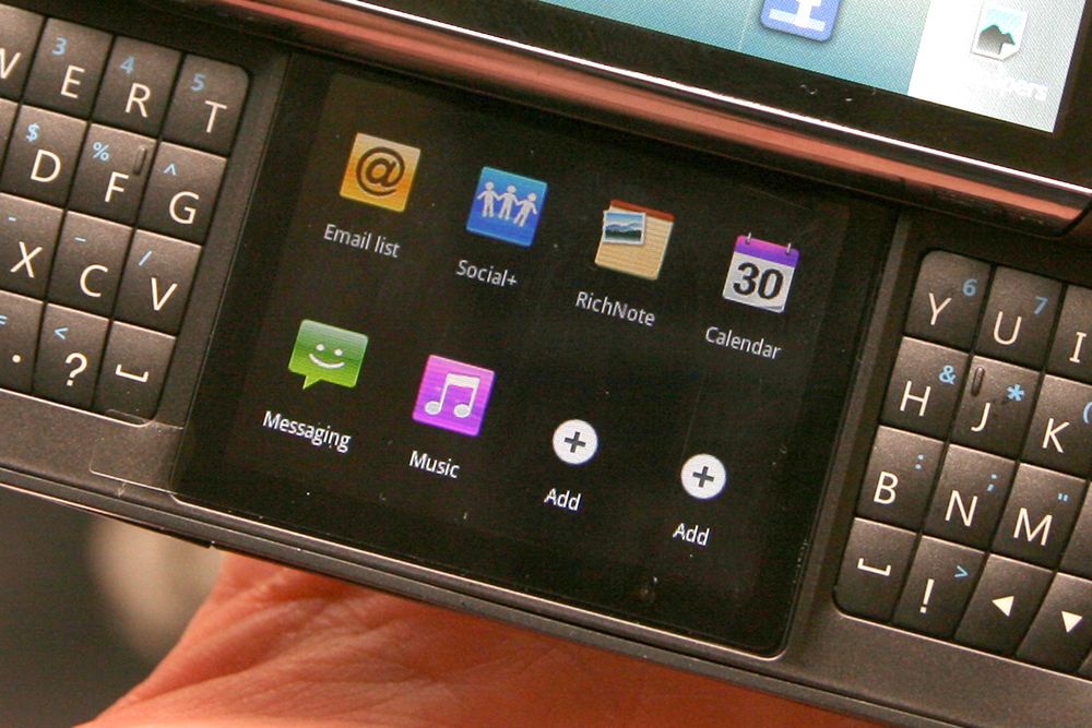 Dwuekranowy Android LG złapany na zdjęciach 2