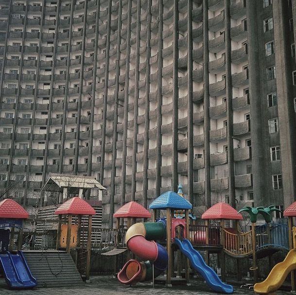 Plac zabaw w Pjongjang