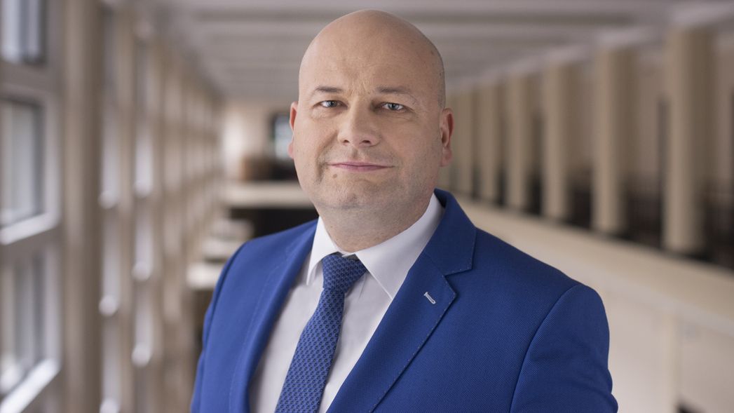 Według informacji money.pl Witold Słowik jest typowany na szefa Polskiej Grupy Zbrojeniowej.