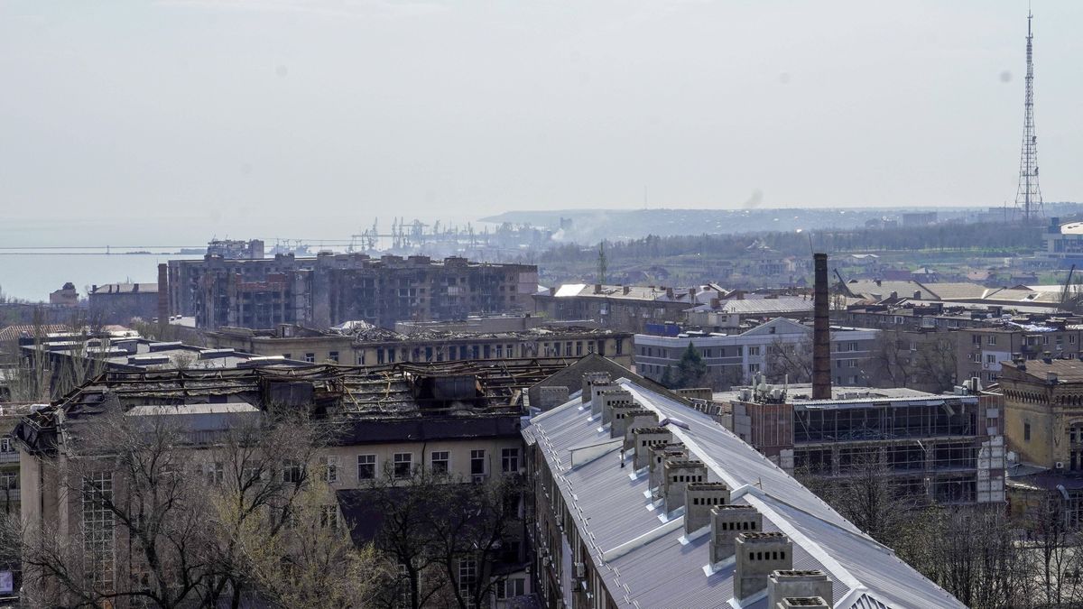 Russian-controlled region of Mariupol
MARIUPOL, UKRAINE - APRIL 08: General view of Russian-controlled region of Mariupol as reparation and construction works are underway amid the ongoing Russia-Ukraine war on April 08, 2023. Vladimir Aleksandrov / Anadolu Agency/ABACAPRESS.COM 
Dostawca: PAP/Abaca
AA/ABACA
Conflicted Area, Mariupol, photography, Ukraine, war