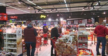 Tak zmieniają się nawyki Polaków. Gazetki promocyjne wracają do łask