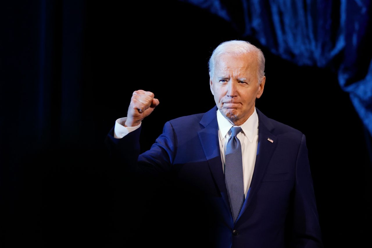 Biden powinien zrezygnować? Miller nie ma wątpliwości