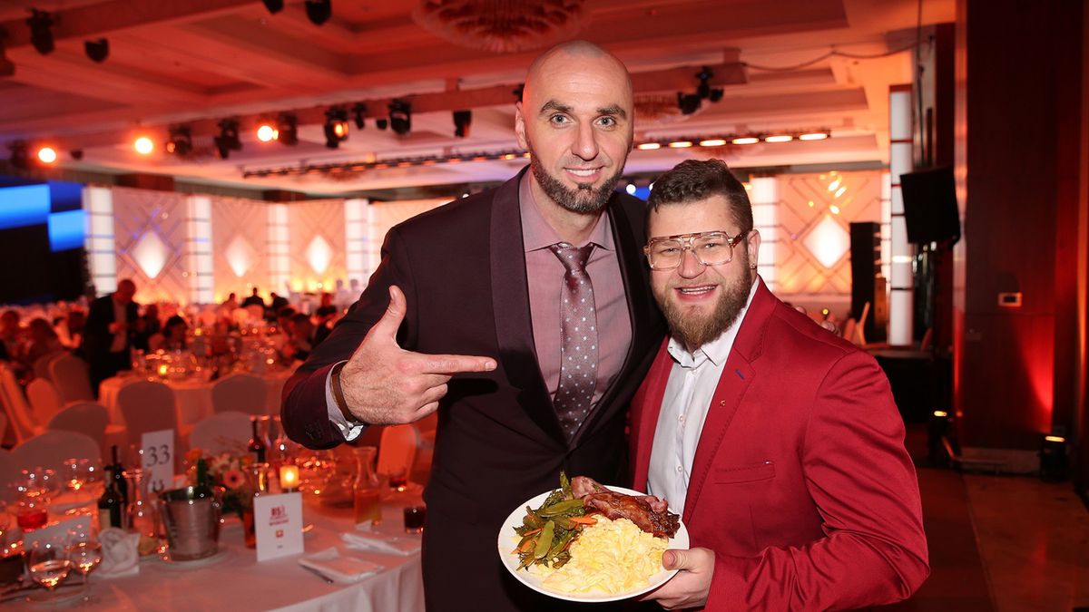 Marcin Gortat i Paweł Fajdek