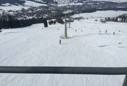 Ferie zimowe 2021. Rodzice dzwonią, organizatorzy chcą działać. Kurator zapowiada, że grupowych wyjazdów nie będzie