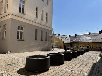 Gorlice: Mini ogród na podwórzu ratusza powstanie jeszcze w tym tygodniu