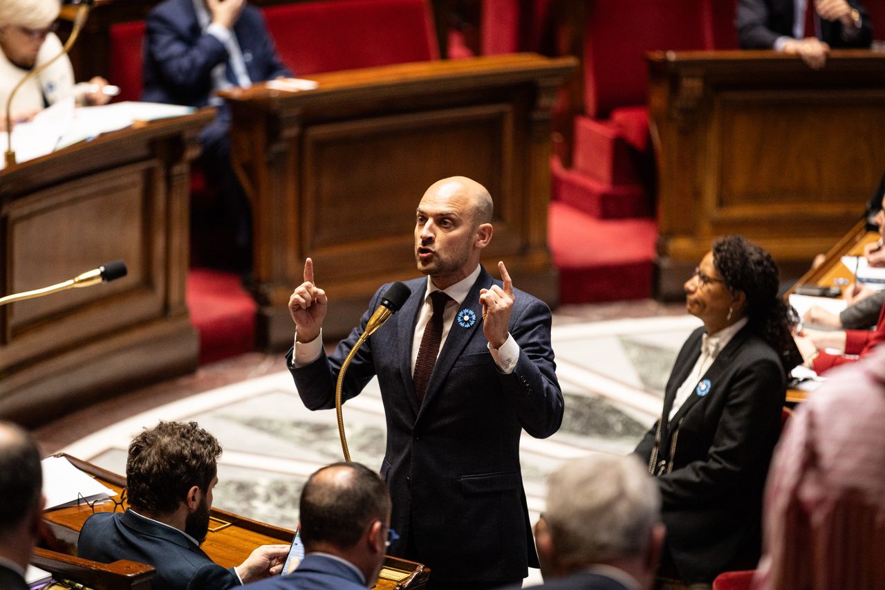 Gaza crisis: France calls for immediate humanitarian aid