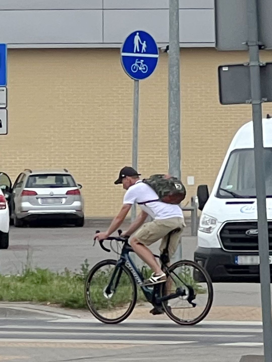 Piotr Kraśko na rowerze
