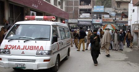 Zamach terrorystyczny w Pakistanie. Bomba w samochodzie