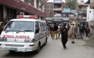 Zamach terrorystyczny w Pakistanie. Bomba w samochodzie