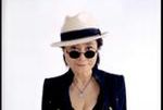 Rose McGowan kręci Yoko Ono