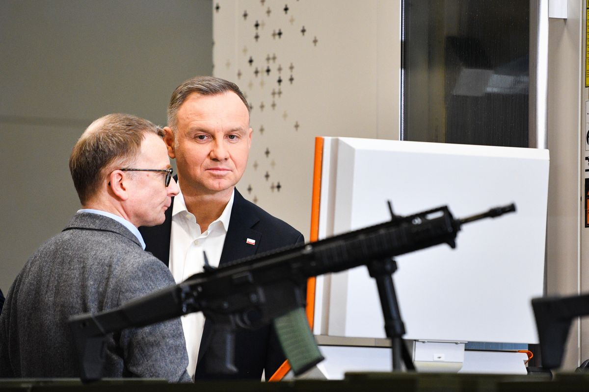 Andrzej Duda odwiedził polską fabrykę broni w Radomiu