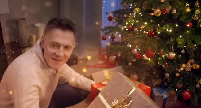 Krzysztof Ibisz promuje 6 miesięcy bez opłat w Cyfrowym Polsacie