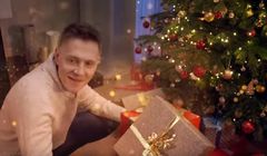 Krzysztof Ibisz promuje 6 miesięcy bez opłat w Cyfrowym Polsacie