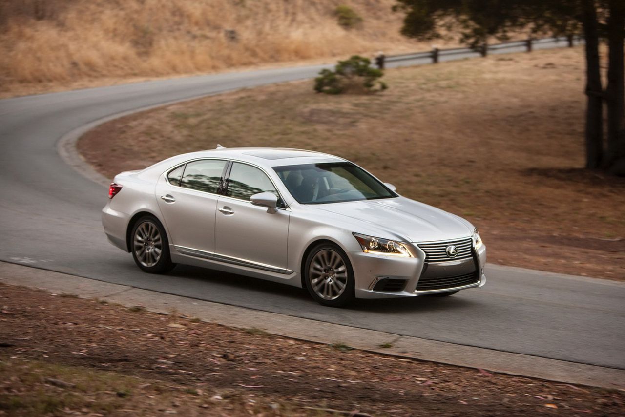 Lexus LS460, LS460 F-Sport oraz LS600h L [galeria]