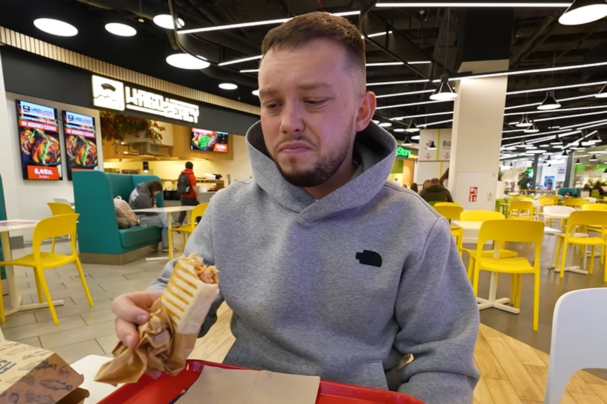 Skrytykował znaną sieciówkę z daniami rybnymi. Fani grzmieli w komentarzach