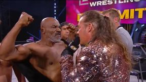 Boks. Mike Tyson wszczął bijatykę na gali wrestlingu (wideo)