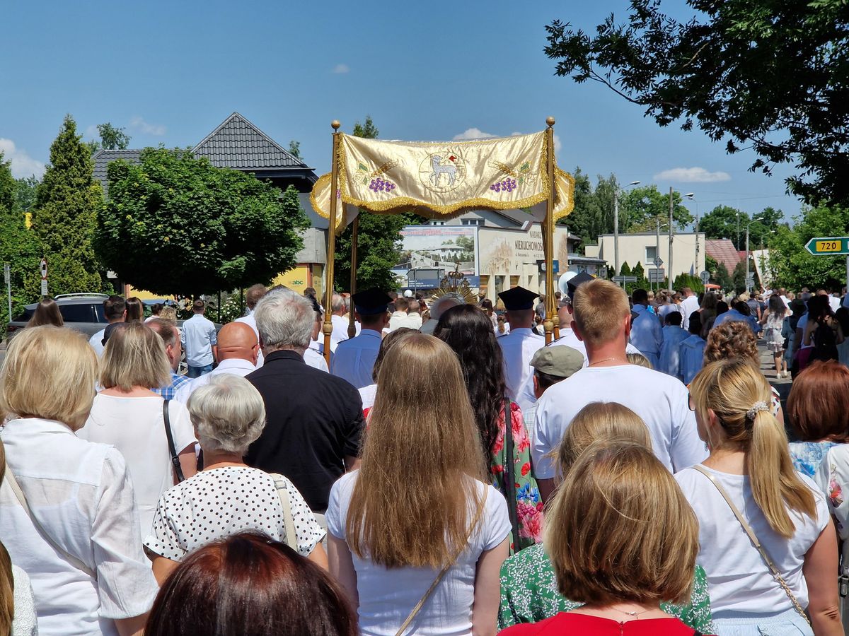 boże ciało, dni wolne, długi weekend majowy Boże Ciało 2024. Jest szansa na kolejny długi weekend majowy