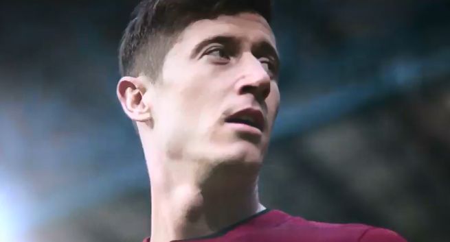 Robert Lewandowski jako kapitan reklamuje szampon head&amp;shoulders (wideo)