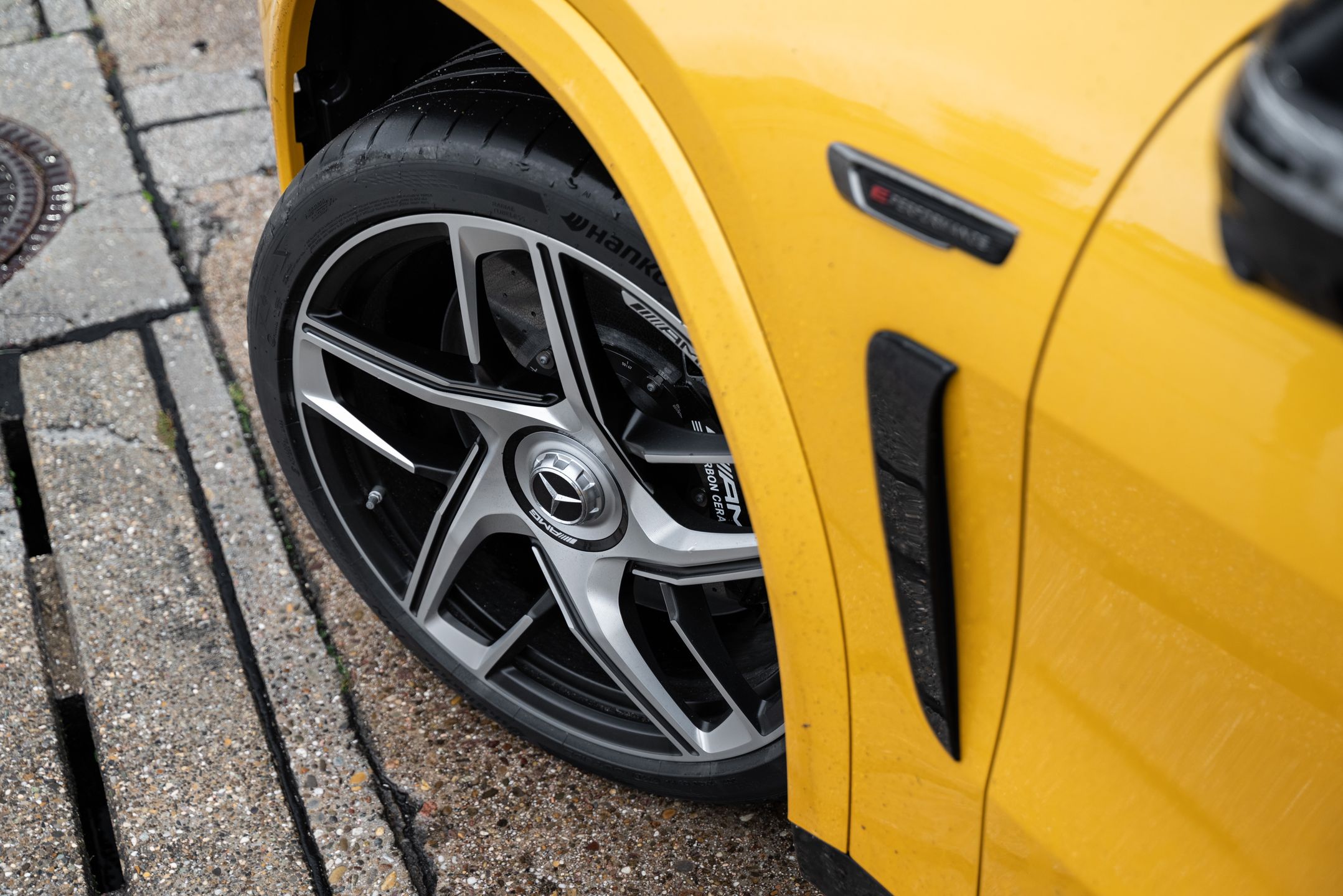 Mercedes-AMG GT SUV (2026)
