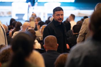"Zima nie będzie łatwa". Zełenski ostrzega Rosjan