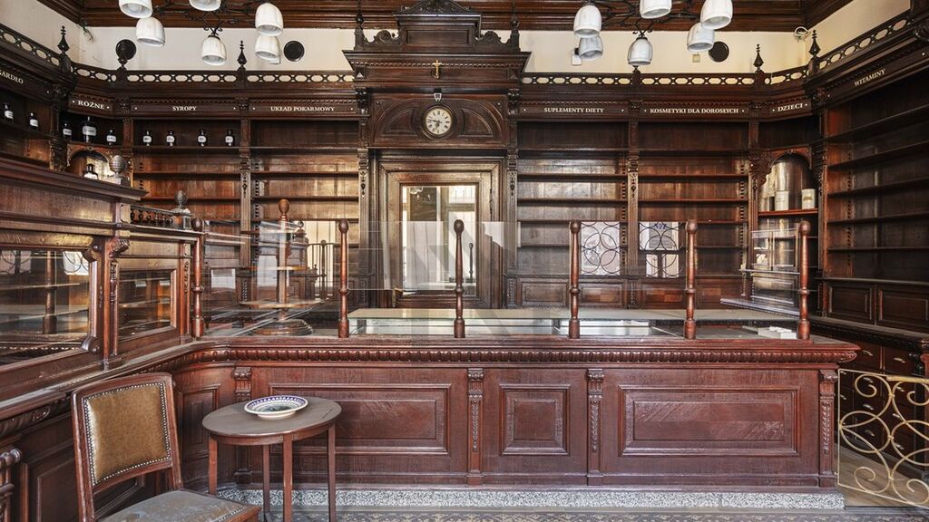 Historyczna apteka we Wrocławiu wystawiona na sprzedaż