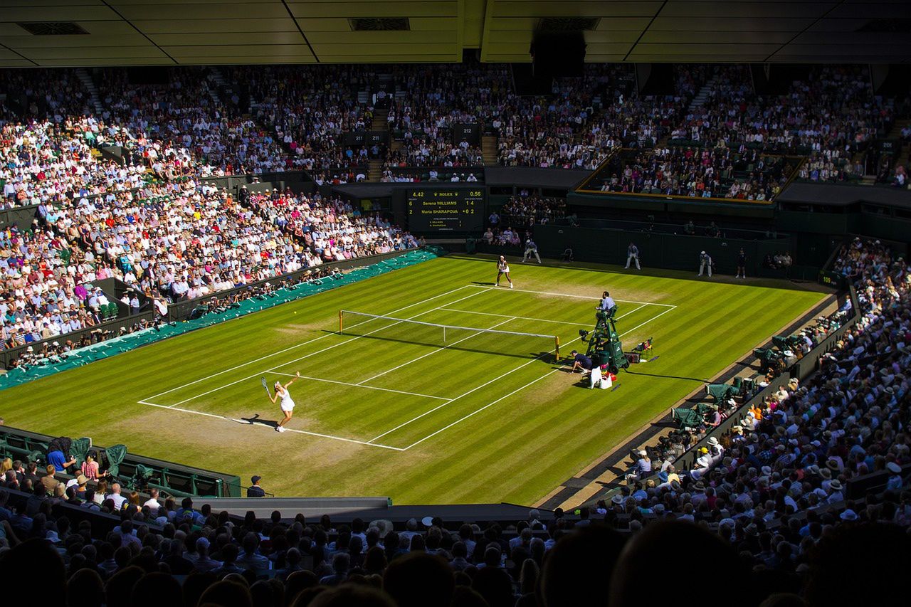 Iga Świątek mistrzynią Wimbledonu! Historyczny triumf Polki i poruszający komunikat organizatorów