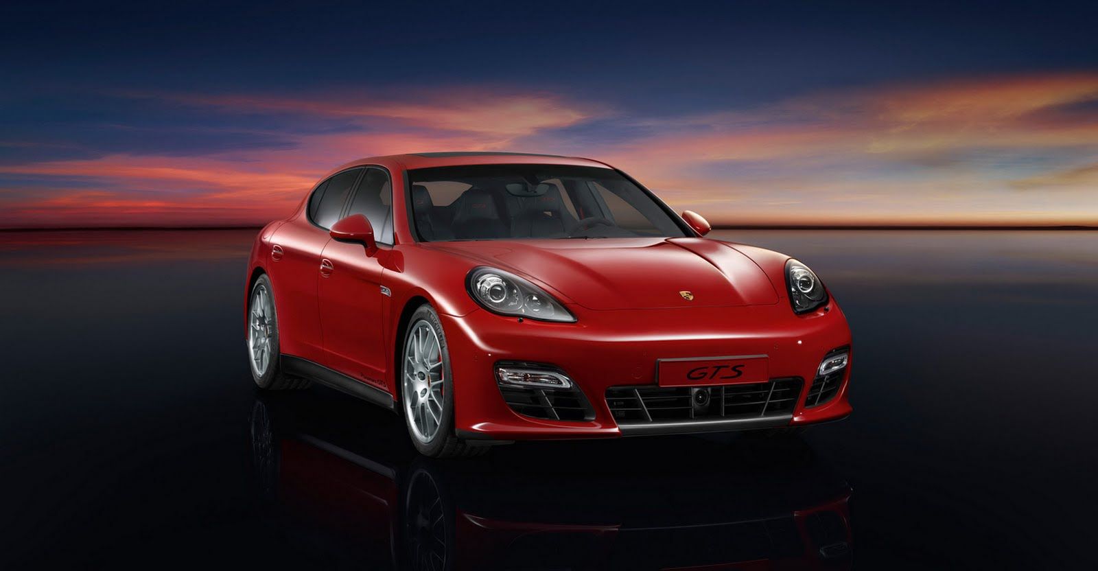 Porsche-Panamera-GTS