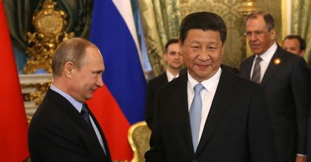To Chiny będą cichym Brutusem Rosji? Budują potęgę kosztem Moskwy