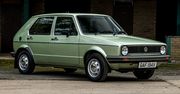 Egzemplarz VW Golfa I z przebiegiem 1188 km trafił na aukcję. Czuć w nim zapach nowości