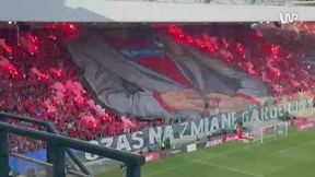 Wyjątkowa oprawa kibiców Wisły. Tak przywitali się z PKO Ekstraklasą