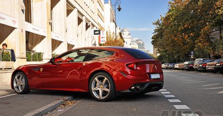 Pierwsze Ferrari FF w Polsce! [strzał z ulicy]