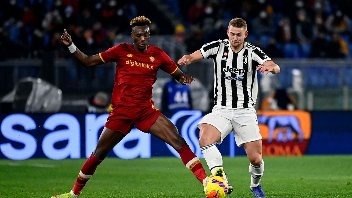 Zdjęcie okładkowe artykułu: PAP/EPA / Riccardo Antimiani / Na zdjęciu: Tammy Abraham oraz Matthijs De Ligt