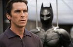 Christian Bale tłumaczy się z głosu Batmana