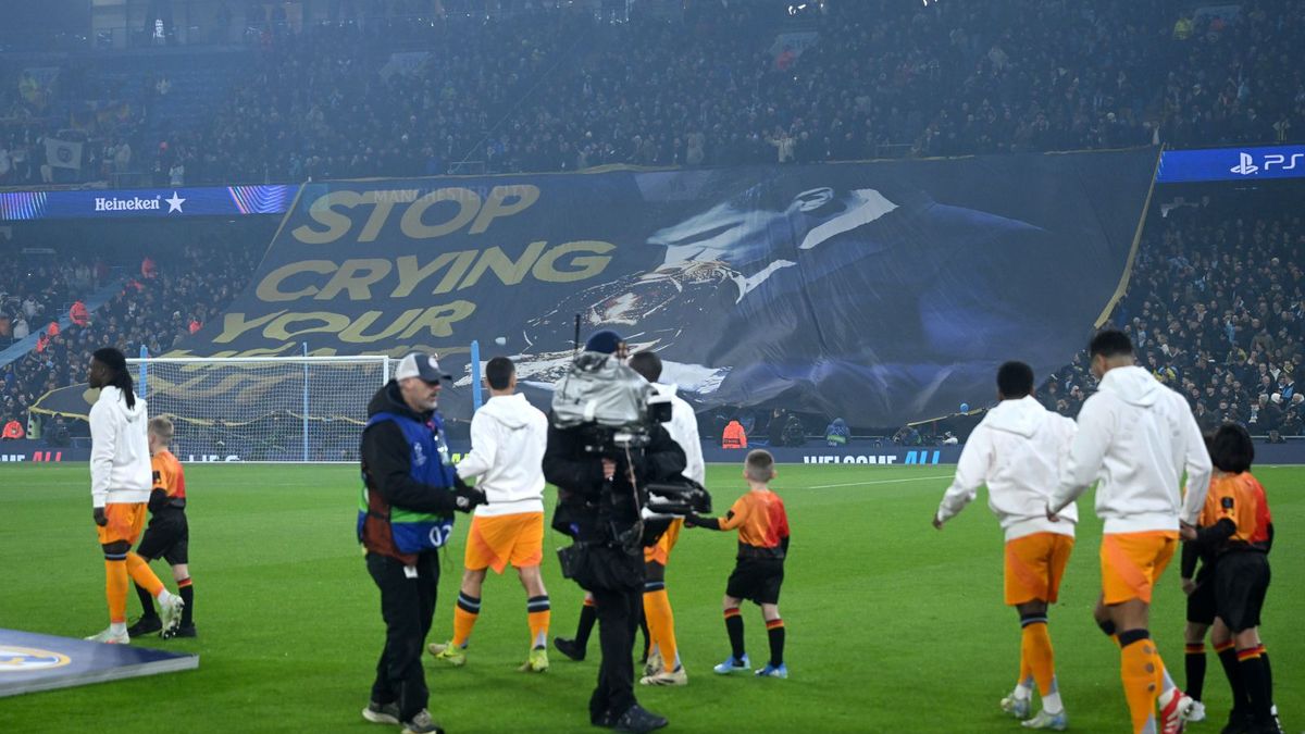 Getty Images /  Michael Regan/Getty Images / Kibice Manchesteru City uderzają w Viniciusa 