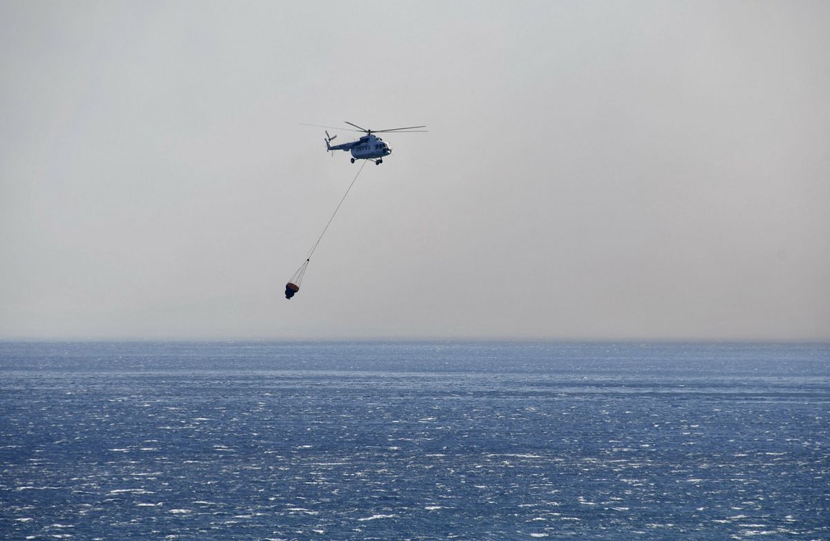 Grecja. Helikopter runął do morza. Dwie osoby nie żyją 