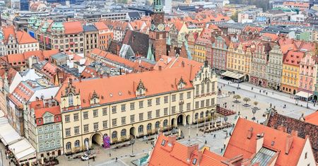 Pogoda we Wrocławiu. Prognoza na poniedziałek 23 lutego. Chmury, przelotne opady