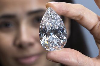 Dom aukcyjny Christie's wystawi na sprzedaż ponad 100-karatowy diament