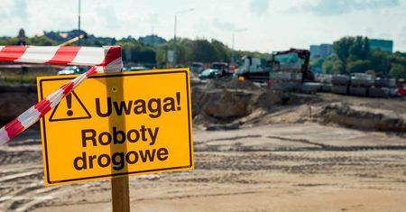 Utrudnienia na przejeździe kolejowym w regionie. Prace potrwają kilka dni. Wyznaczono objazdy