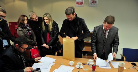 Najnowsze wyniki wyborów. PSL bije konkurentów w...