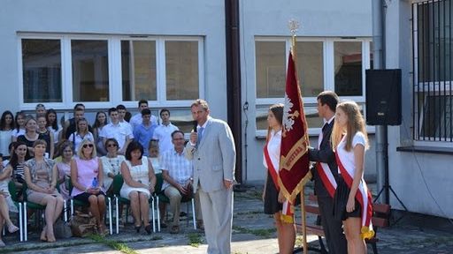 Jedna z najbardziej znanych szkół w Katowicach obchodzi 99 lat