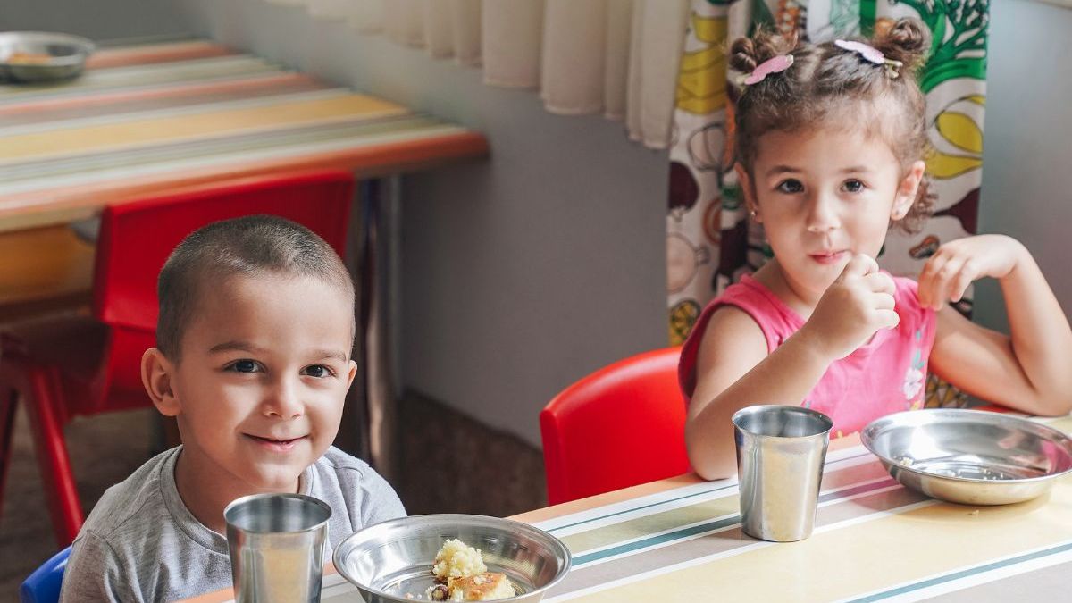 Jedzenie w przedszkolu - Pyszności