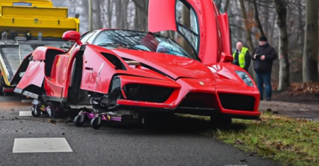 Ferrari Enzo rozbite w Niderlandach. Prawdopodobnie zawinił mechanik